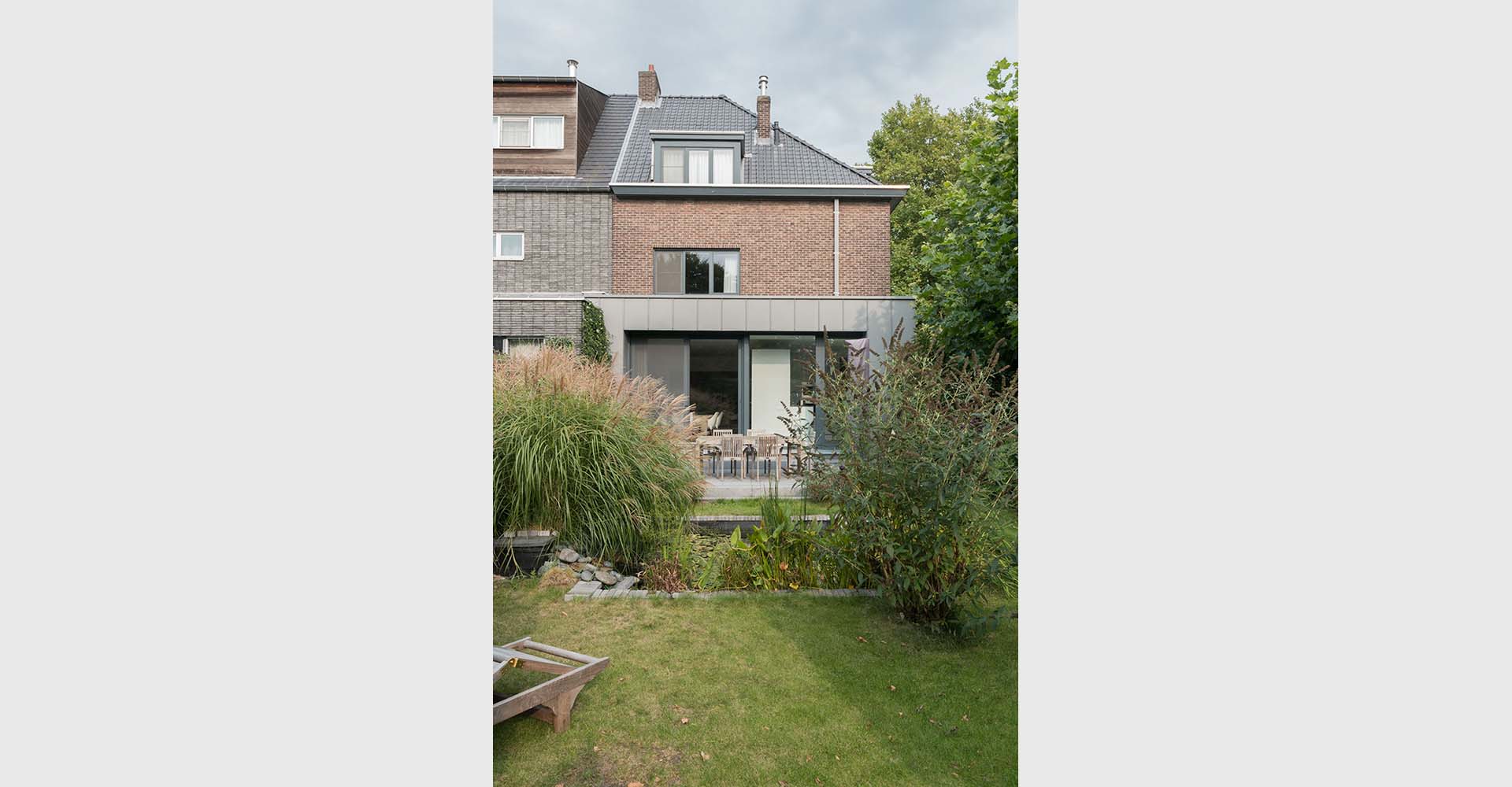 Keuken-met-zicht-op-tuin_2
